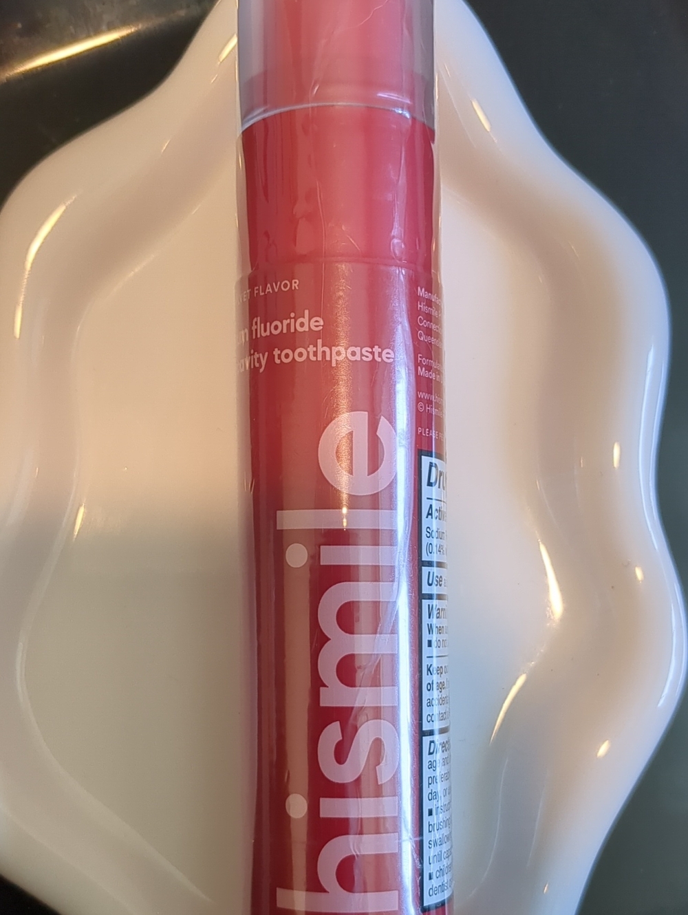 NWT hismile Anti-Cavity Toothpaste